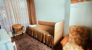 Гостиница Эконом-Отель Эльбрус Ставрополь Кровать в общем номере для мужчин и женщин с 6 кроватями-3